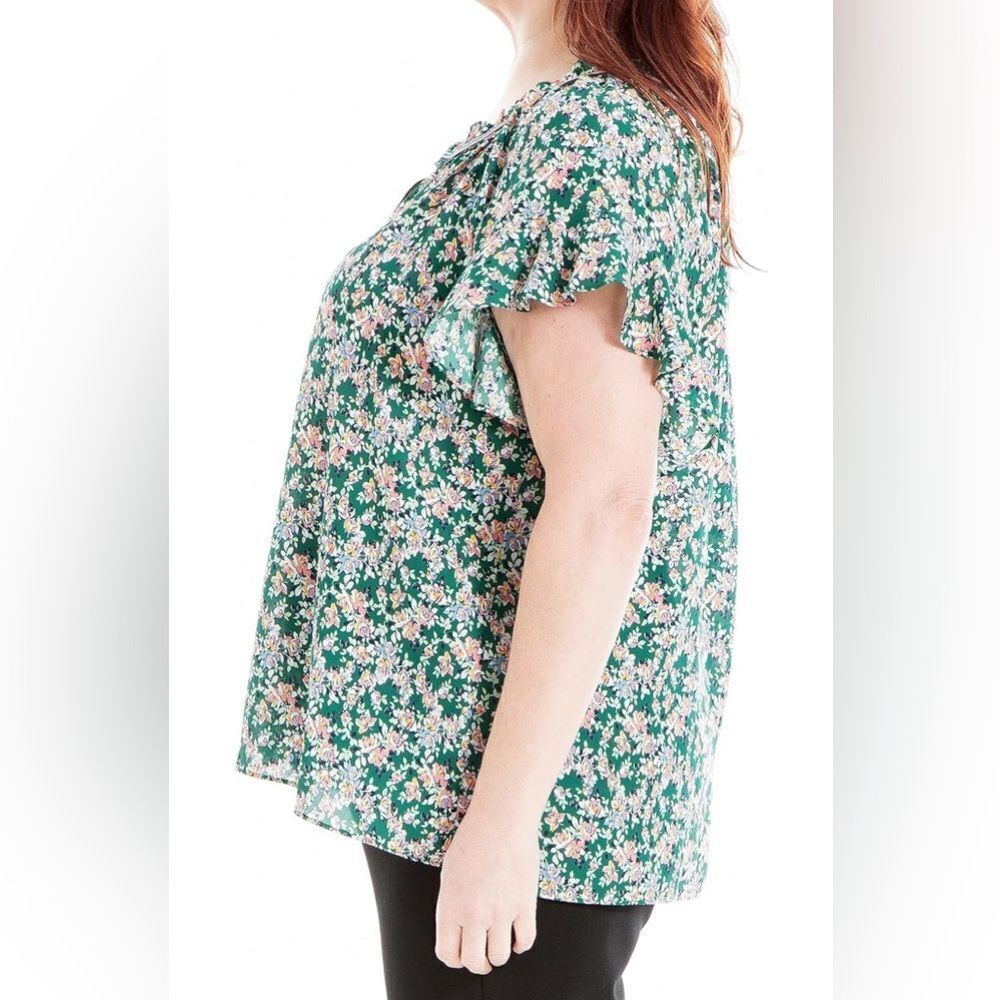 Max Studio Women’s 1X Floral Green Top NWT - Picture 6 of 9